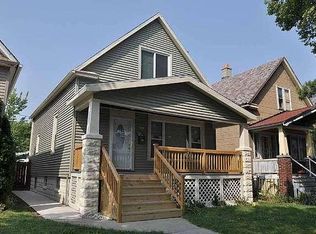 3023 S 7th St, Milwaukee, WI 53215