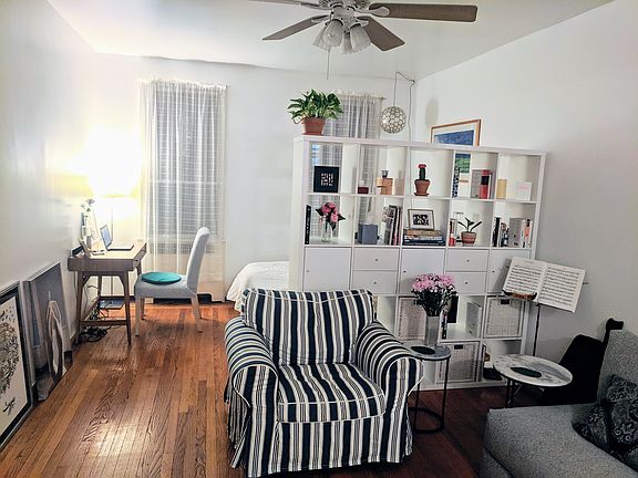 2nd image of 3006 29th St APT 1K