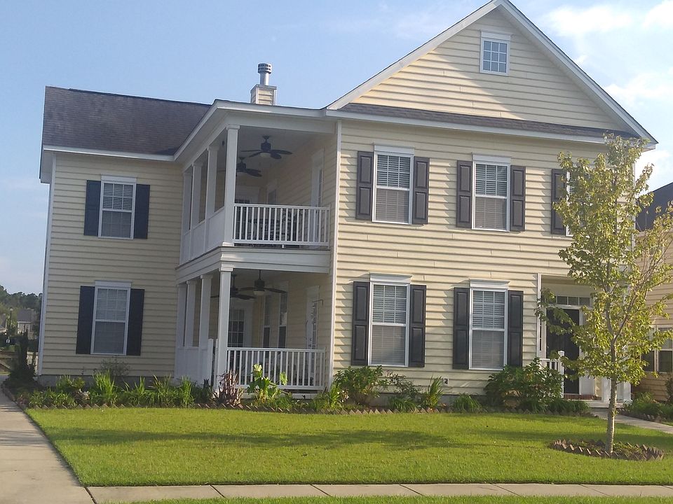 Front view of house from Street