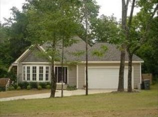 1141 Ridgecrest Dr, Starkville, MS 39759