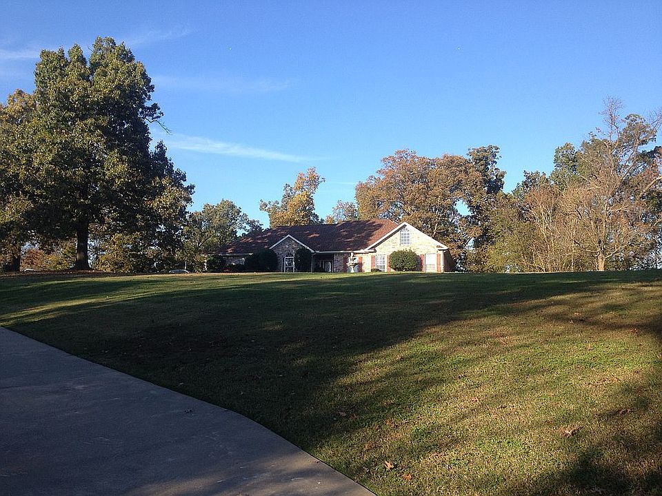 1st image of 12004 Red Oak Dr #2055
