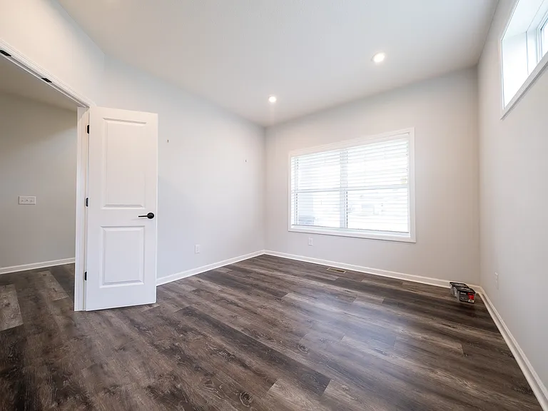 3849 Thrush St — Photo 18