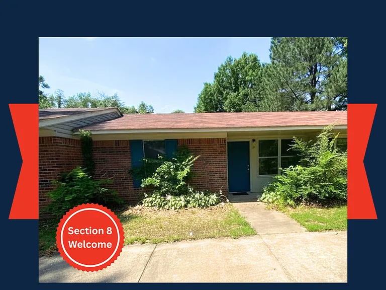 142 Harrison Rd #38 — Photo 1