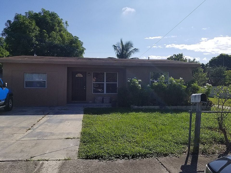 1st image of 1030 S C St