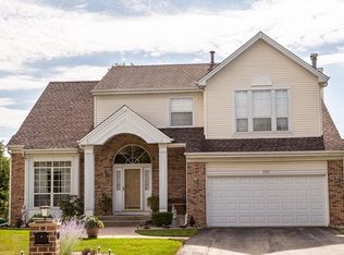 3910 Wisteria Ct, Lake In The Hills, IL 60156