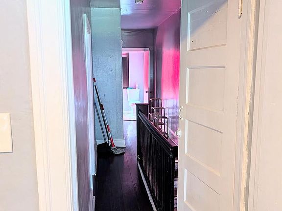 2nd image of 2861 Harrison Ave