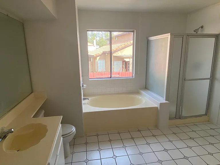 10780 Village Rd — Photo 9