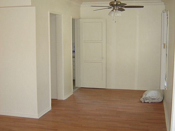 4th image of 10229 1/2 S 8th Ave