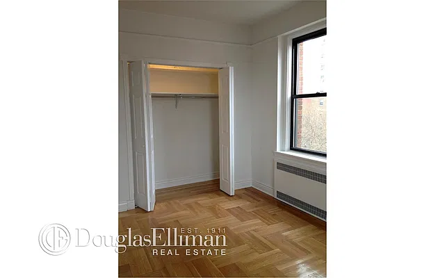 Rented by Douglas Elliman | media 16
