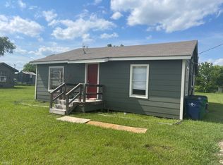 204 W Bailey St, Ponder, TX 76259
