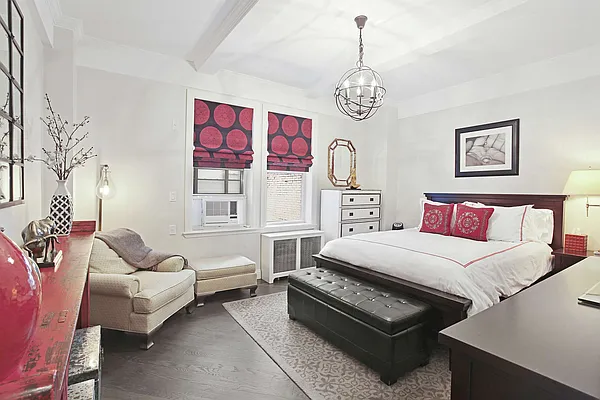 Sold by Compass | media 15