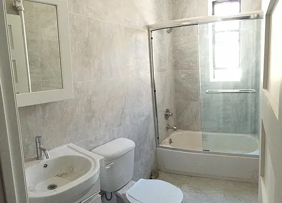 Rented by HFF Realty LLC | media 15