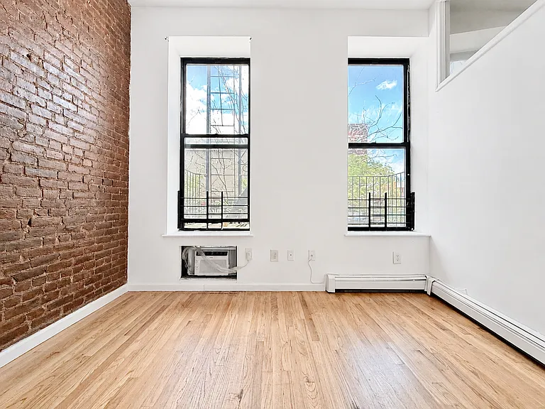 2117 3rd Ave #2A — Photo 5