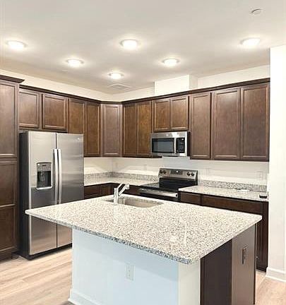 5th image of 5024 Longmire Way Unit 81