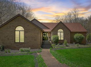 455 Shenango Rd, Beaver Falls, PA 15010