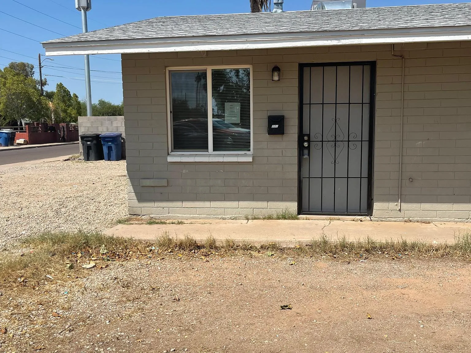 371 N Nevada St — Photo 2