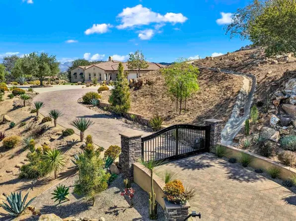 26751 Red Ironbark Dr, Valley Center, CA 92082