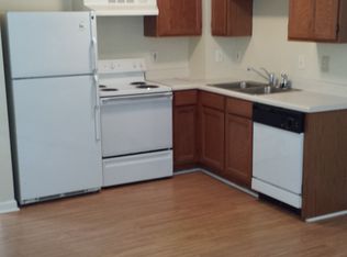 210 Redcross St APT D, Wilmington, NC 28401