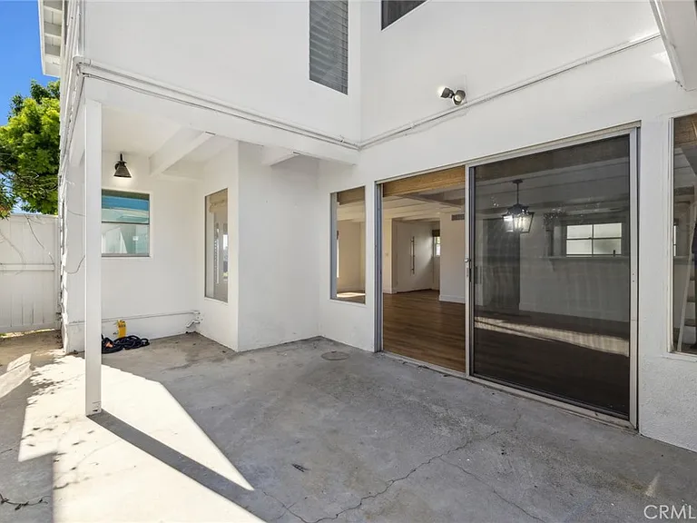 2551 Bayshore Dr — Photo 21