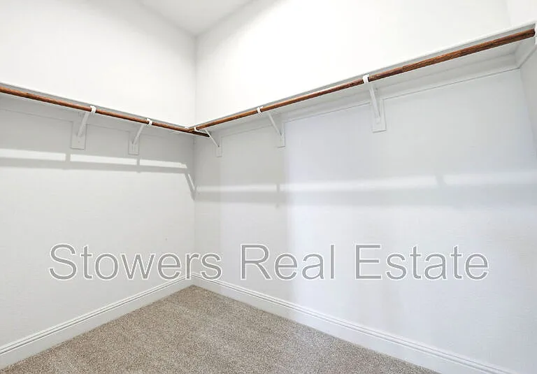 3315 Ashbourne Cir — Photo 48