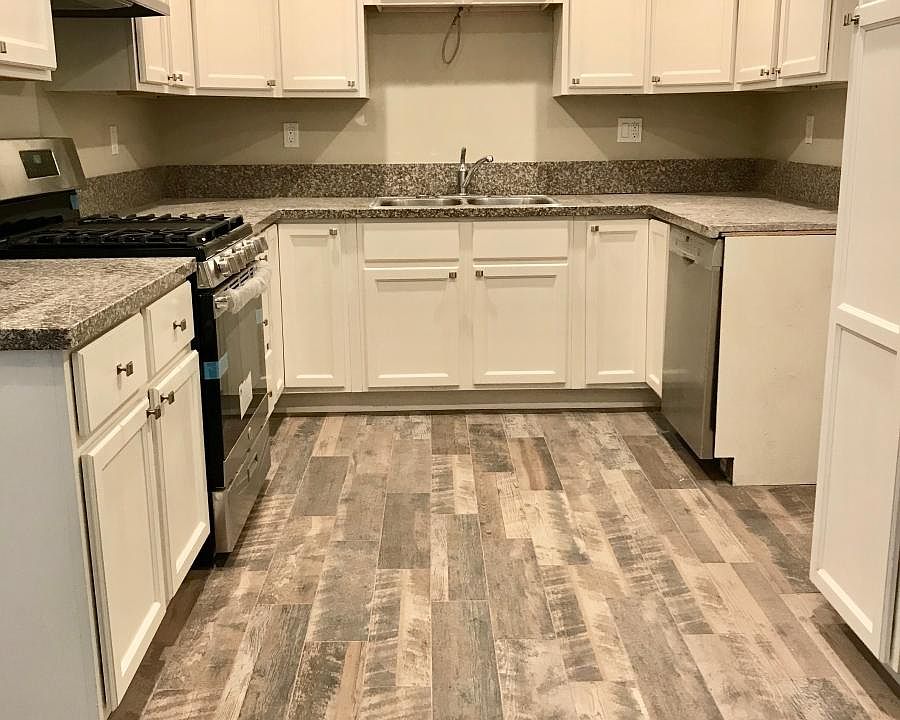 1st image of 427 W Gladstone St APT 1