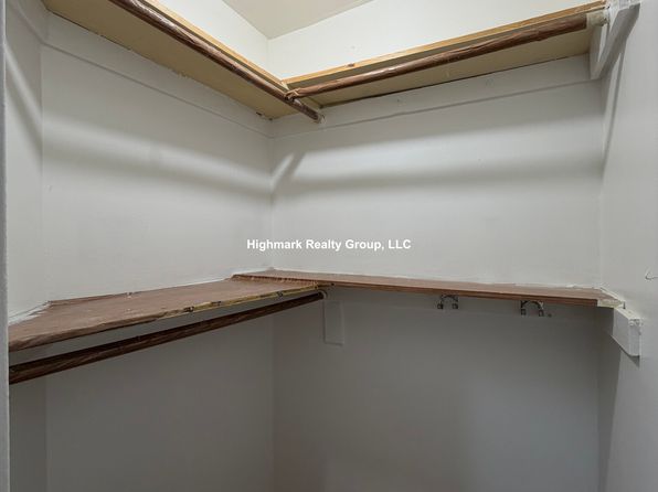 5670 N Ridge Ave #1B