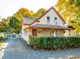 48 Cross St, Quincy, MA 02169