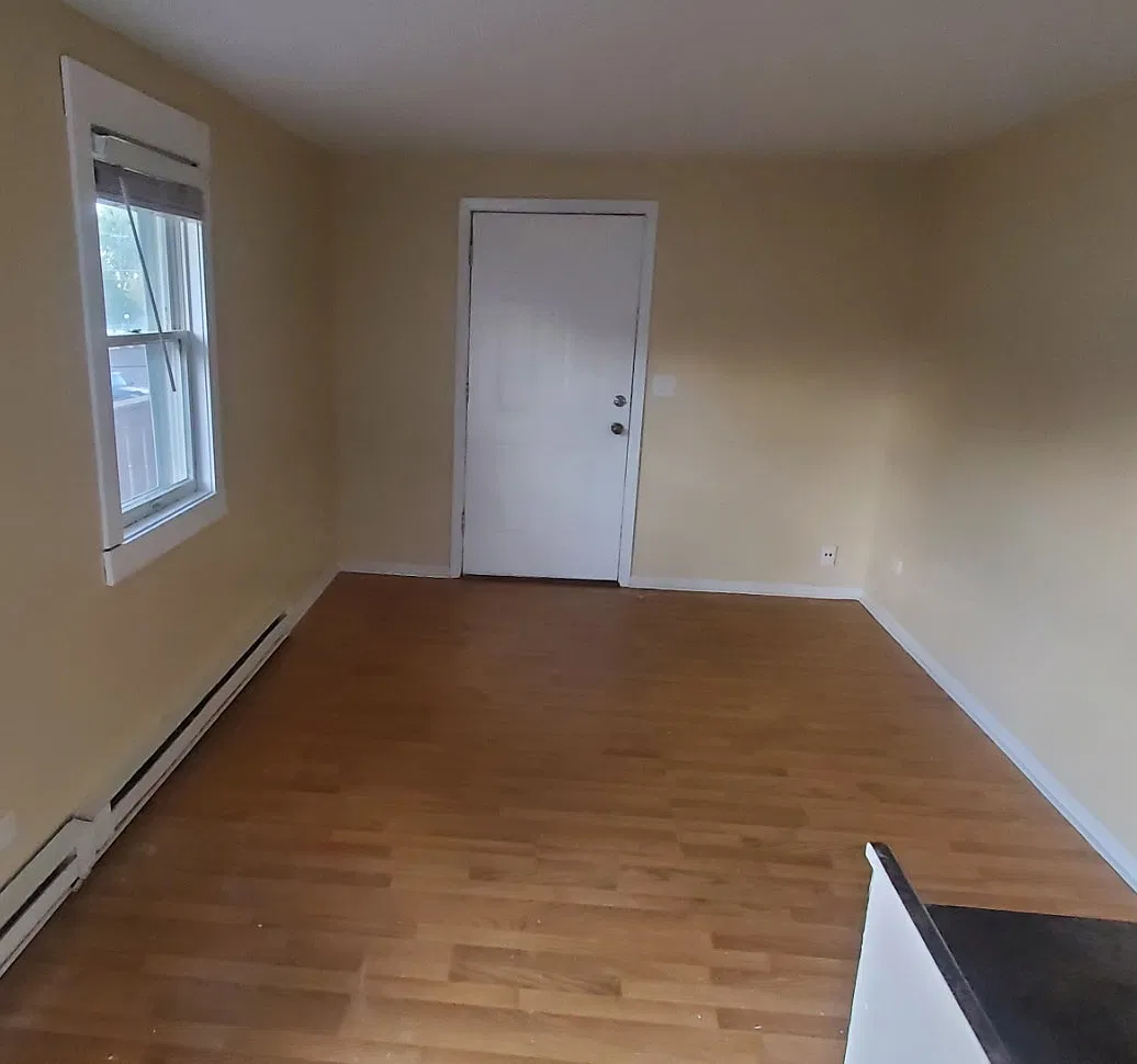1 bed, $1,050 — Photo 4