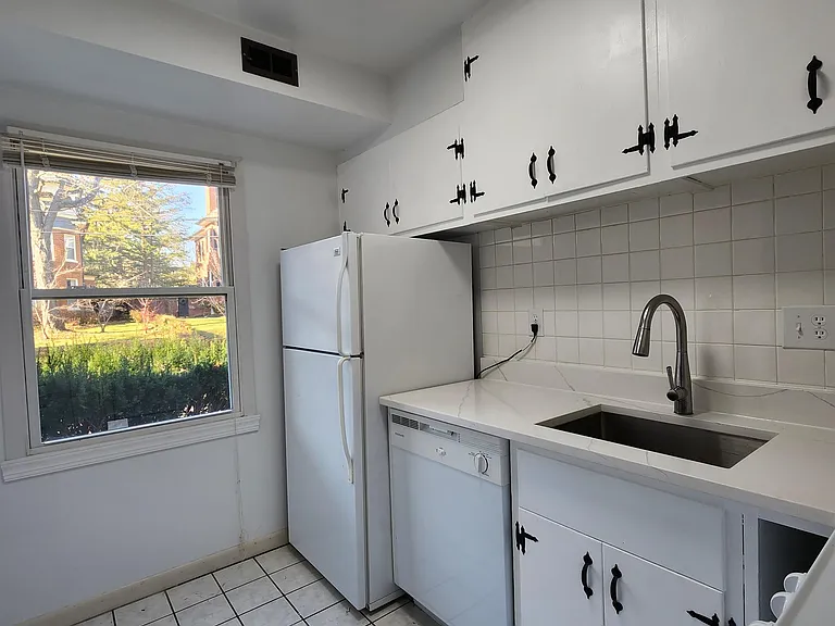 350 Fairmont Ave — Photo 25