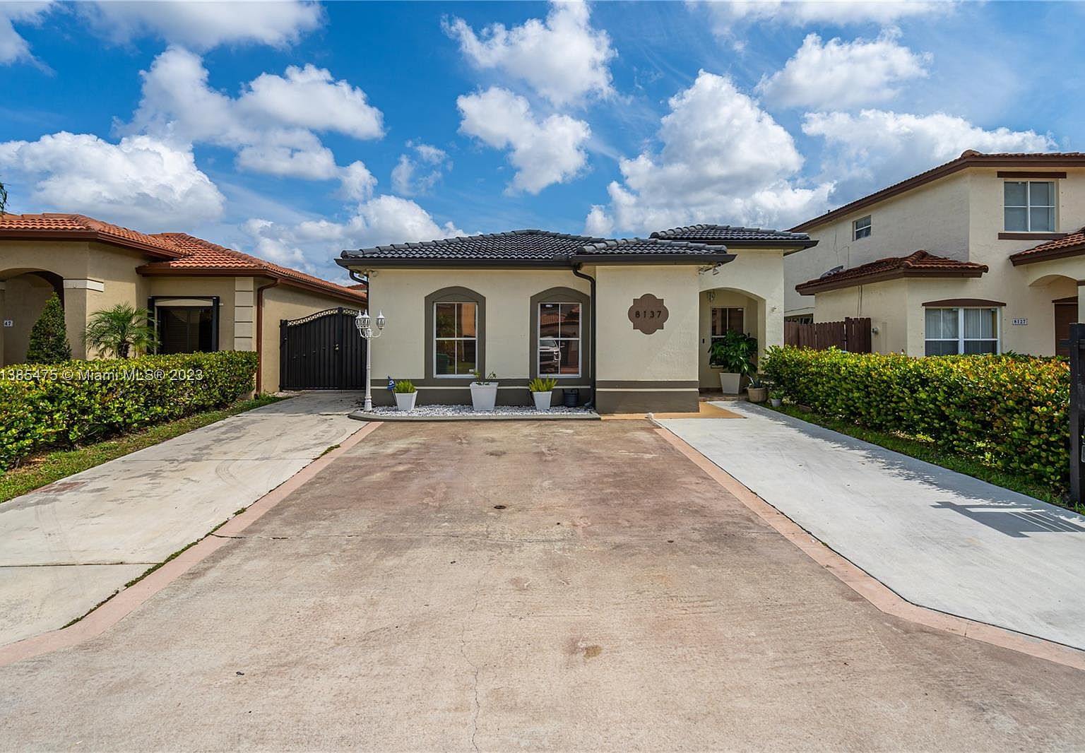 8137 NW 199th Ter, Hialeah, FL 33015 Zillow