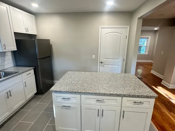 3305 Calvert Ave, Saint Louis, MO 63114
