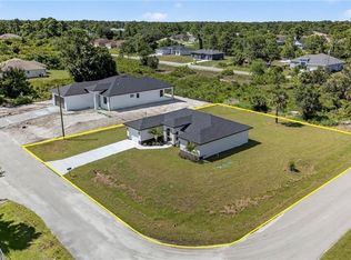 867 Chipley ST, LEHIGH ACRES, FL 33974