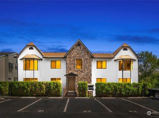 3424 161st Ct SE APT 41, Bellevue, WA 98008