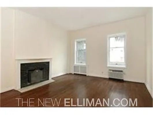 Rented by Douglas Elliman | media 16