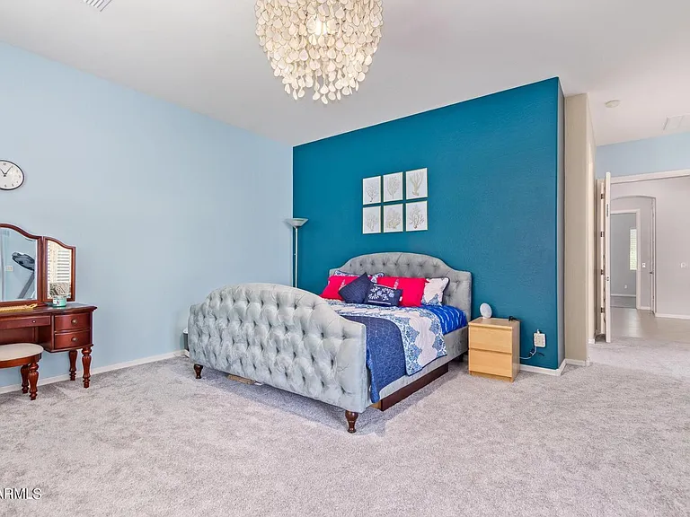 4250 S Lafayette Dr — Photo 18
