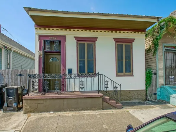 2204 Saint Philip St, New Orleans, LA 70119