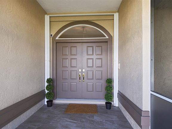 4th image of 1011 Beckley Cir