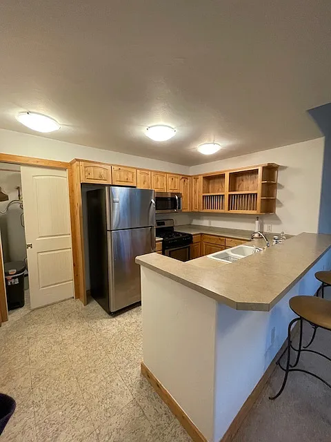 2 bed, 897 sqft, $2,100 — Photo 4