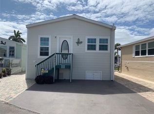 847 Nettles Blvd, Jensen Beach, FL 34957
