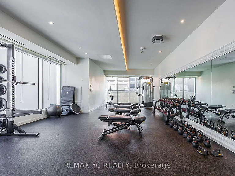 197 Yonge St #4404 — Photo 20