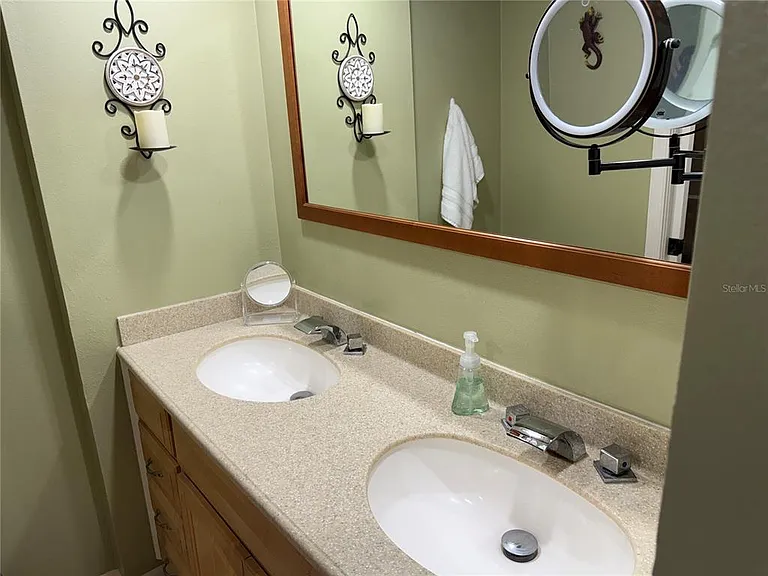 5770 Ashton Lake Dr #8 — Photo 26