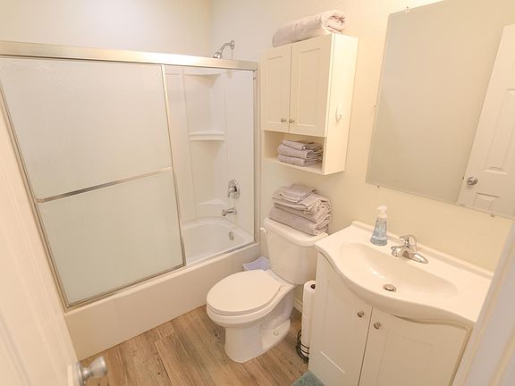 5th image of 232 N Lbj Dr APT 202