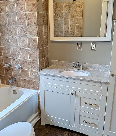 4859 Burt St — Photo 13