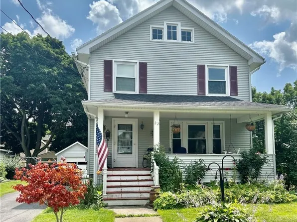 22 Bennett Ave, Oakfield, NY 14125
