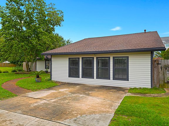 4th image of 273 Echo Cir