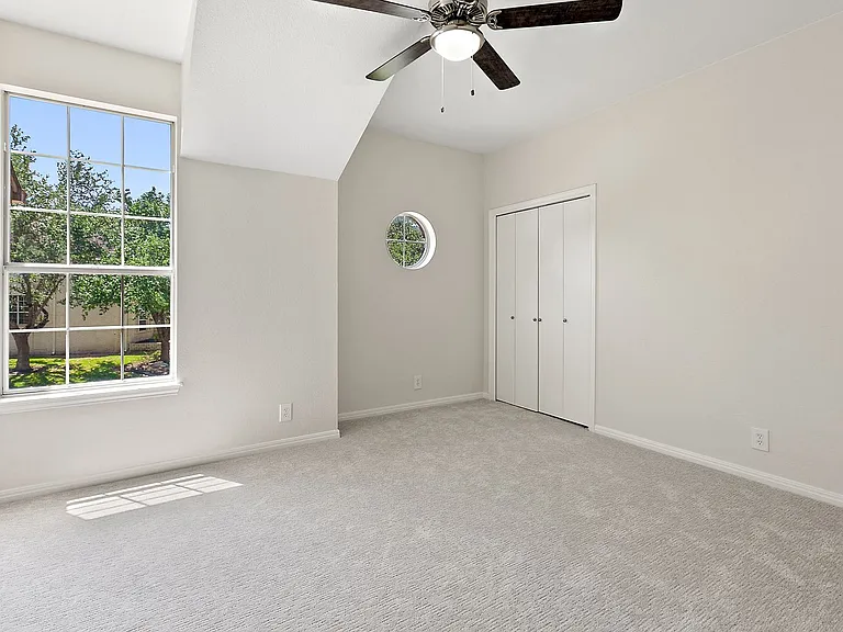 3811 Standfield Ct — Photo 17