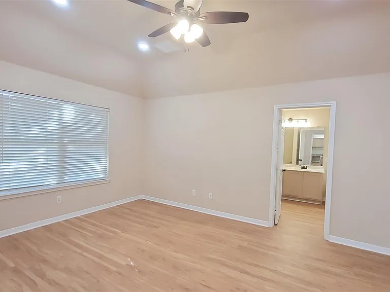 1248 Lacey Oak Loop — Photo 8
