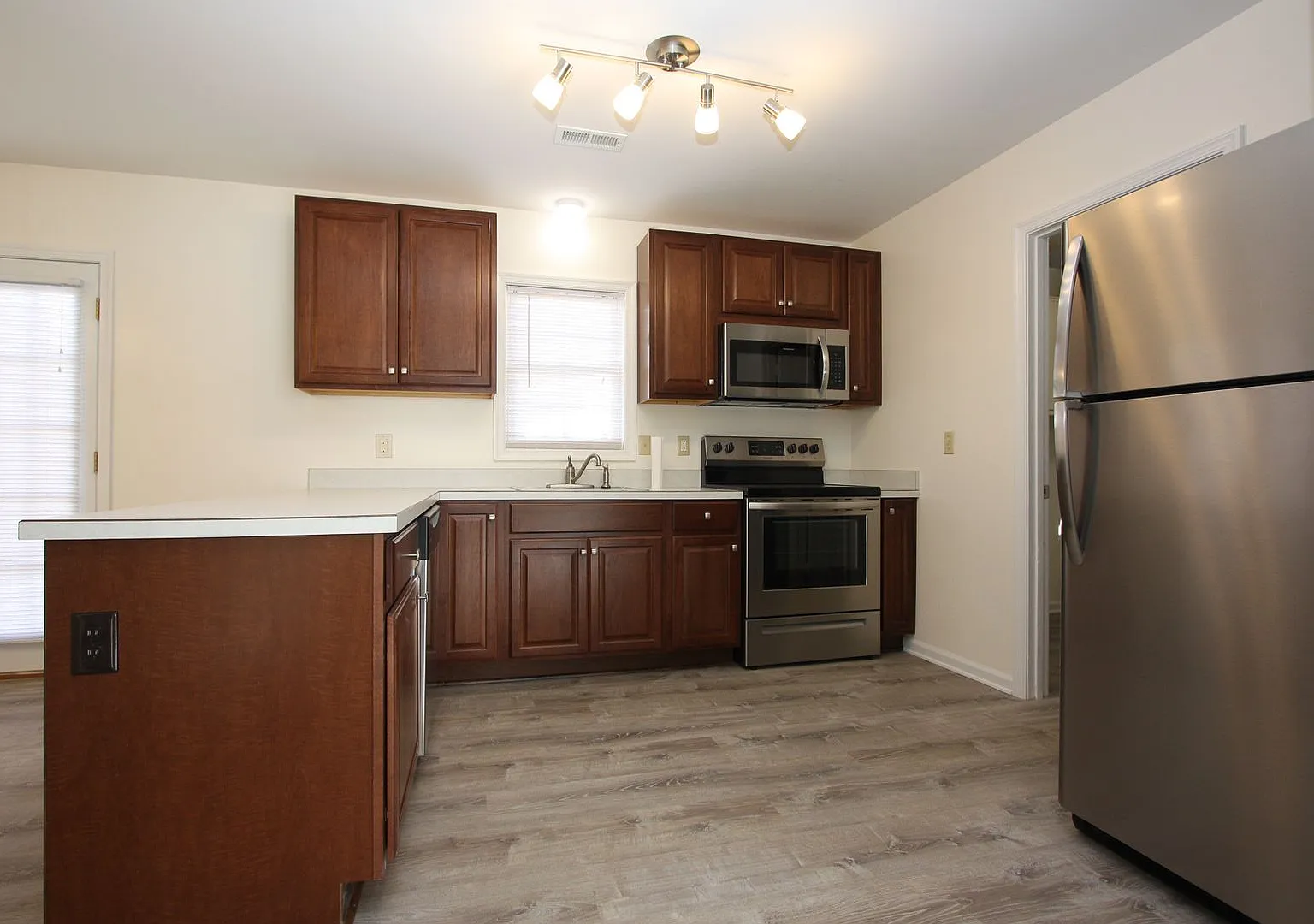 5598 Patricia Drive Newport News 3 BR — Photo 3