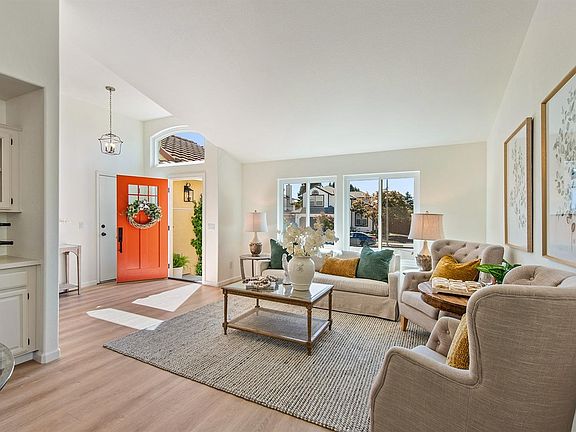 5th image of 2221 Sunlit Ann Drive