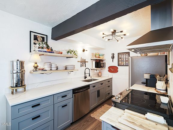 5th image of 5024 Main Gore Dr S Unit B5